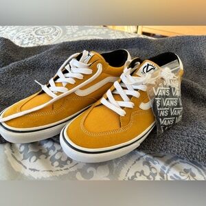 Vans Rowan Old Skool Sneakers  - Golden Glow with White Details - Size 11
